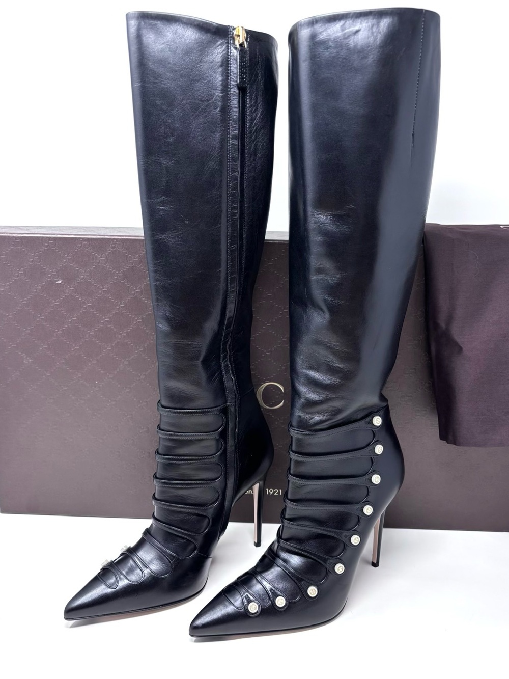 Gucci Aneta Black Leather GG Button Pointed Toe Knee High Boots 37 EU 7 US